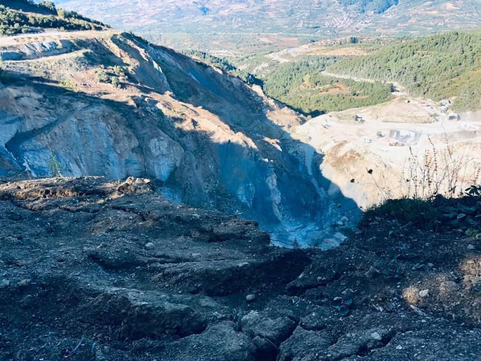 CHP’li Başkan Keleş 18 yıldır kabusu yaşayan İhsaniye Mahallesi’ni ziyaret etti