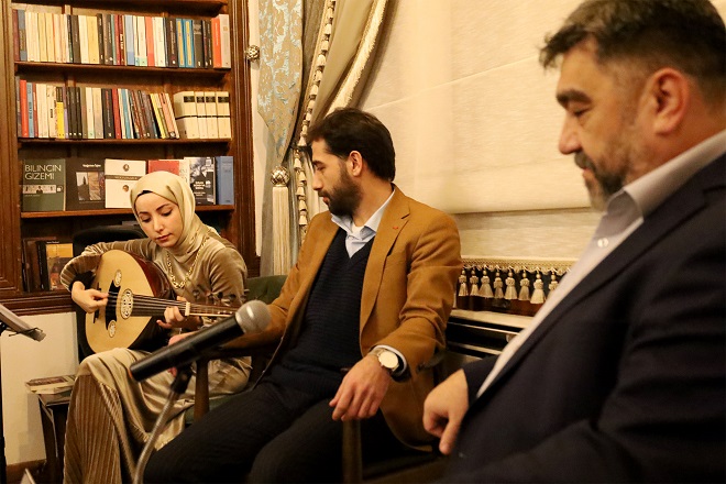 Alicanlar Konağı’nda musiki ve ‘kulluk’ söyleşisi