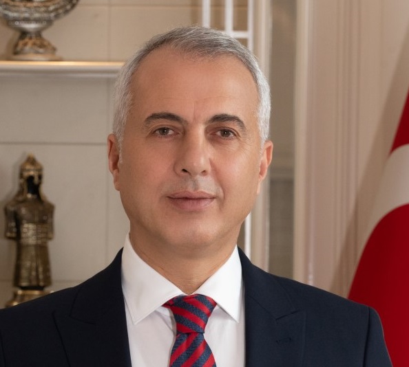 BAŞKAN BABAOĞLU: ZİMMETTEN TUTUKLANAN O ŞAHIS HEM SUÇLUDUR HEM DE MÜFTERİDİR
