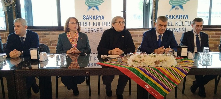 CHP’den Sakarya Yerel Kültür Derneği’ne ziyaret KENTİN SORUNLARINA BİRLİKTE ÇÖZÜM ÜRETECEĞİZ