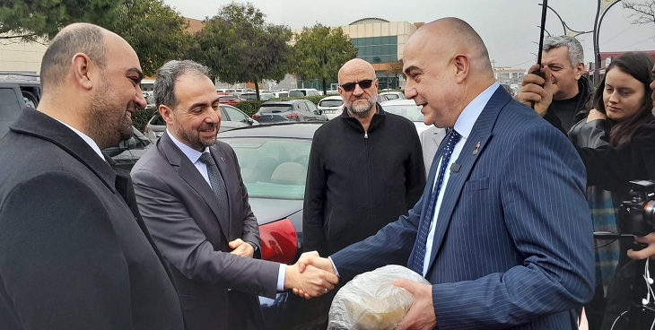 Belediye Başkan Adayı Ömer Abdullah Ayhan “Siyasi görüş ve kimlik bizi ilgilendirmez”