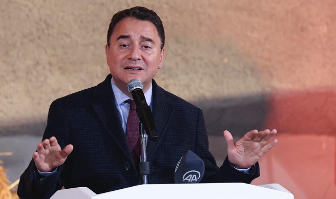 Ali Babacan: Kapılar ardında para hesapları yapanların da bu ülkeye katacakları hiçbir şey yok