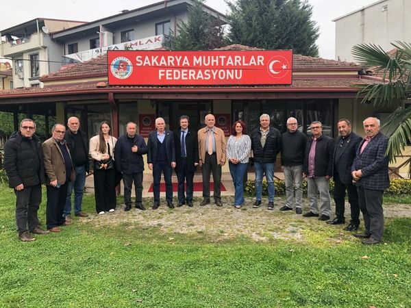 Erenler Belediye Başkan Adayı Doktor Levent Şener Sakarya Muhtarlar Federasyonu’nu ziyaret etti.