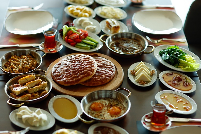 Elite World, “Van kahvaltısı” ile yerel ekonomiye katkı sağlayıp   kültür elçiliği yapacak