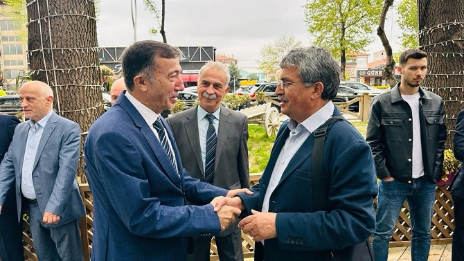 Sakarya protokolü, Ramazan Bayramı ilk gününde Ormanpark’ta bayramlaştı