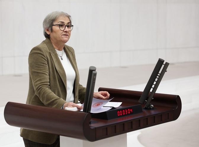 CHP’Lİ TAŞKENT’TEN KREDİ FAİZLERİNİN ARTIRILMASINA TEPKİ: ACİLEN BU YANLIŞTAN GERİ DÖNÜN