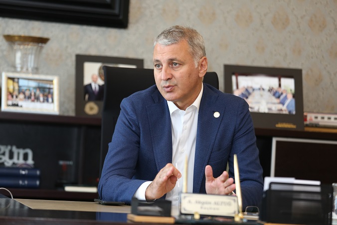 Başkan Altuğ Yurtdışından Getirilen İkinci Cihaz İçin Açıklanan Yeni Düzenlemeyi Değerlendirdi