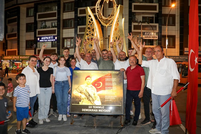 Ferizlide 15 Temmuz Coşkusu: Demokrasi ve Birlik Ruhuyla Tek Yürek Oldular