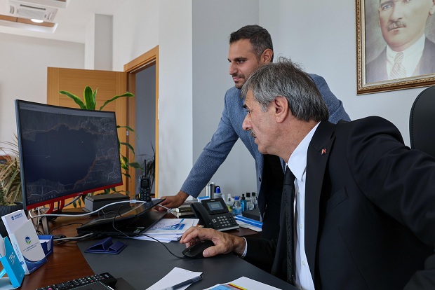 Başkan Alemdar “Sakarya’yı ‘yol medeniyettir’ anlayışıyla karış karış işliyoruz”