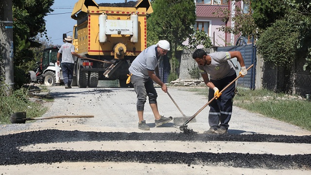 Doğalgaz Hattı Tamamlanan Bölgelerde Asfalt Yama Çalışmaları Hız Kazandı
