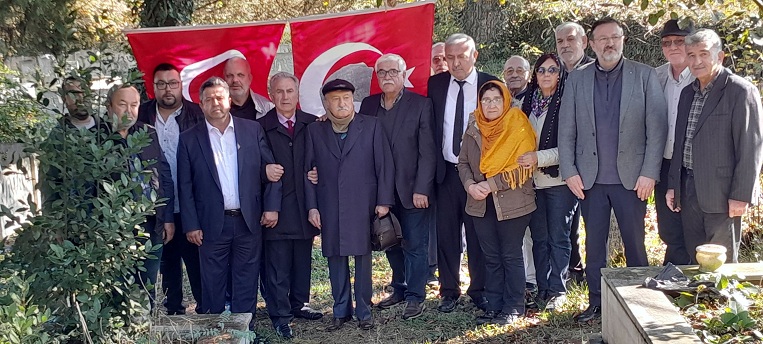 İstiklal Şavaşı Şehidi Aziz Molla mezarı başında anıldı