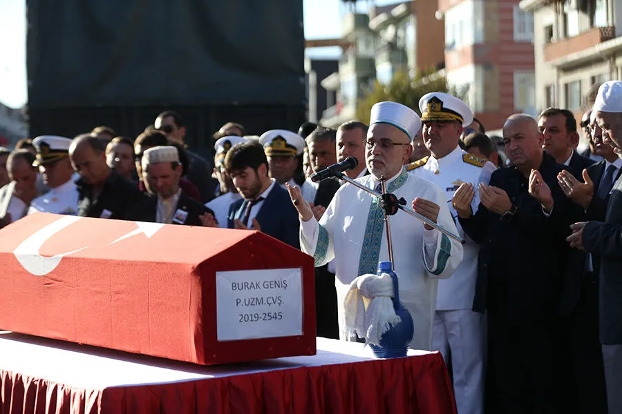 Ağrı’da şehit olan Piyade Uzman Çavuş Burak Geniş’in cenazesi toprağa verildi