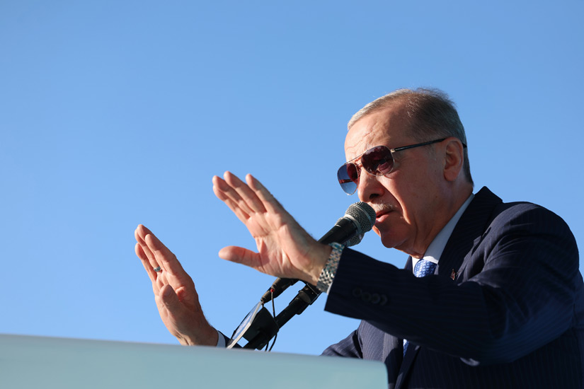 Cumhurbaşkanı Erdoğan, “Deprem bölgesinde evine girmeyen hiçbir hak sahibimiz kalmayacak”