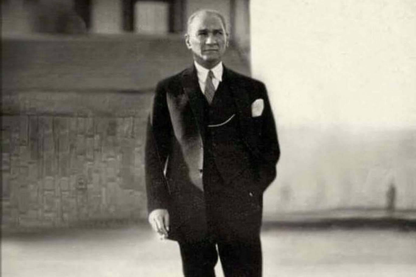 Mustafa Kemal Atatürk (1881-1938)
