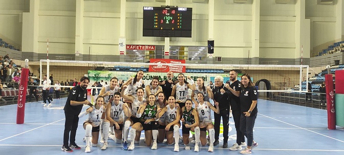 Sakarya Voleybol Play-Off Yolunda İBB Deplasmanında Kritik Virajda