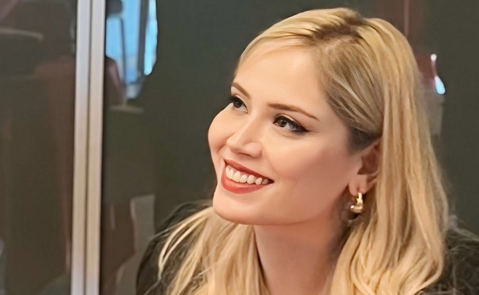 Şevval  Şaşmaz’ın  eseri “İçgüdü,” insan doğasının karanlık yönlerini keşfetmeye davet ediyor