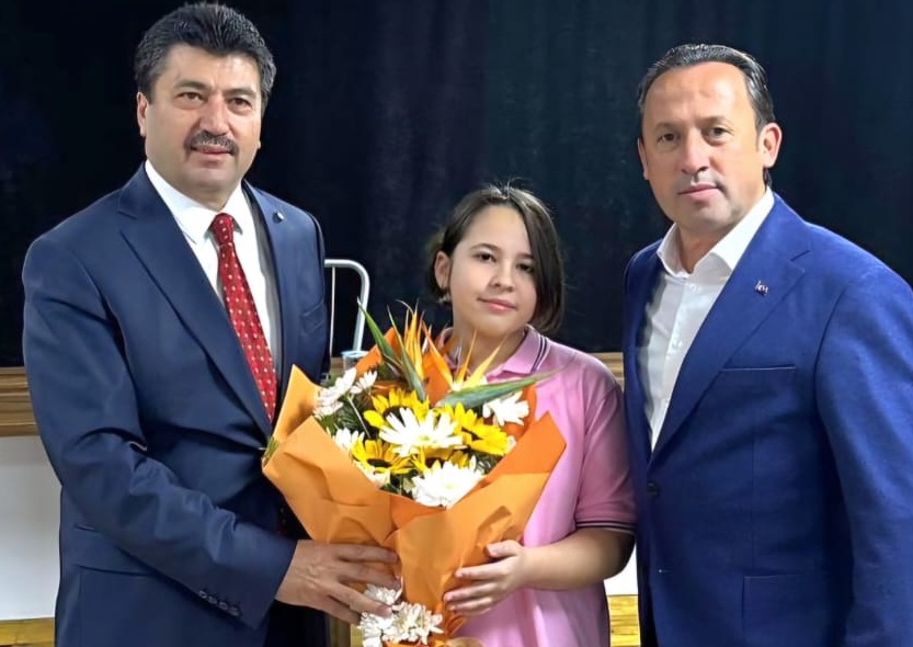 Karadere Ortaokulu’nda ‘Kariyer Söyleşileri’ kapsamında anlamlı buluşma