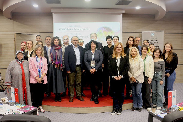 Prof. Dr. Tarhan: “Zihinsel süreçlerle beyindeki işleyiş arasında köprüye ihtiyaç var”