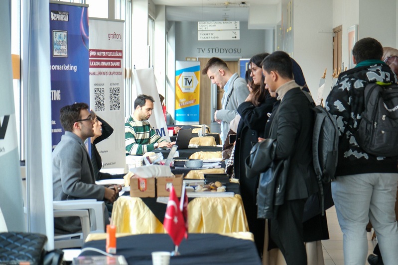 Geleceğin Yazılımcıları İstanbul Ticaret Üniversitesi’nde Sektöre İlk Adımını Attı