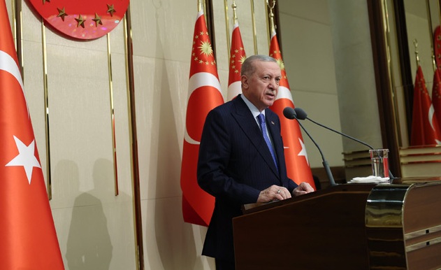 Cumhurbaşkanı Erdoğan,”Türkiye olarak yeni dönemde de Suriye halkının yanında olmayı sürdüreceğiz”