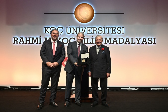 Koç Üniversitesi Rahmi M. Koç Bilim Madalyası 9. Kez Sahibini Buldu