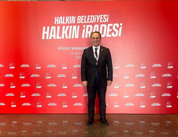 ECEVİT KELEŞ “HALKIN BELEDİYESİ, HALKIN İRADESİ” TOPLANTISINA KATILDI