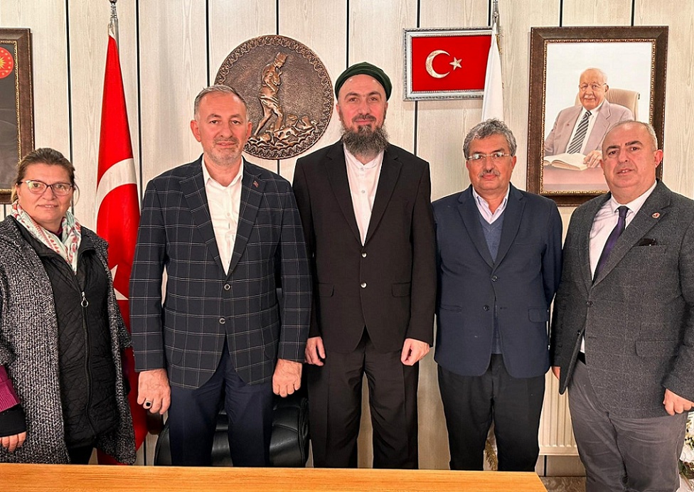 Karapürçek Belediye Başkanı Mehmet Murat Çoruhlu ile emin ellerde