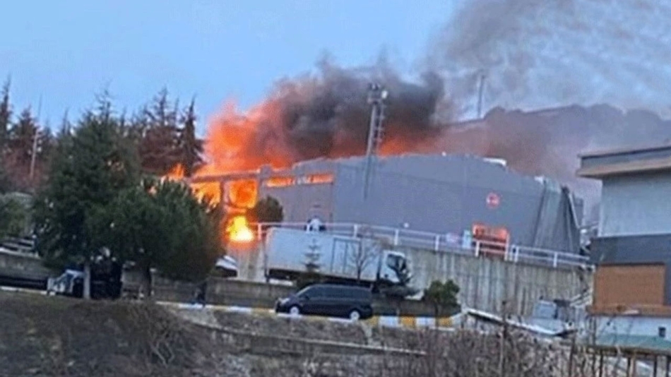 MÜHİMMAT FABRİKASININ KAPSÜL ÜRETİM BÖLÜMÜ PATLADI 12 ölü, 5 yaralı
