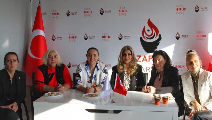 Zafer Partisi Marmara Bölgesi kadınları Sakarya’nın da katılımıyla Kocaeli’de buluştu