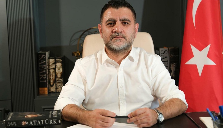 Genç Parti Genel Başkanı Burçin Şahindur, peş peşe gelen gözaltı ve tutuklama haberlerine tepki gösterdi.