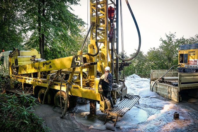 Yeşilvadi Mahallesi’ne 160 metre derinlikten yeni su kaynağı