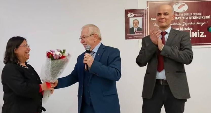 SAYŞAD 20.Sanat Yılı Etkinliğinde eğitimci, şair, yazar ve birçok şarkının da güftekârı olan emekli öğretmen İbrahim AÇILAN’ı konuk etti.