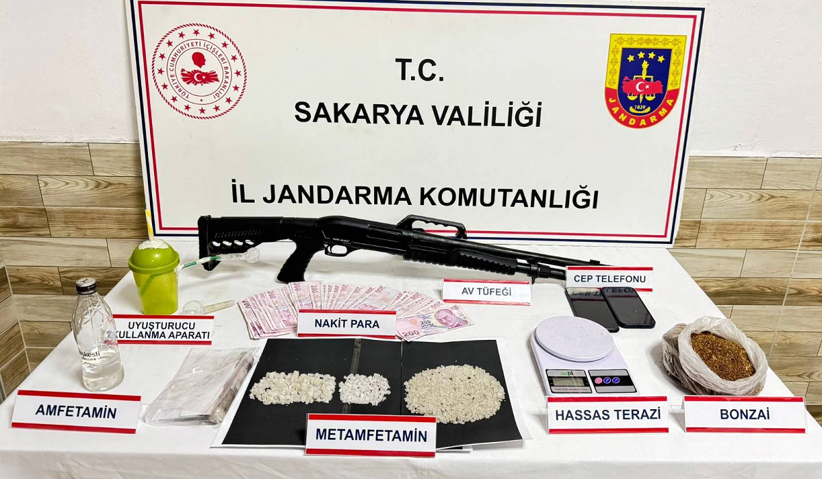 Jandarma Takipte, Uyuşturucuya Geçiş Yok