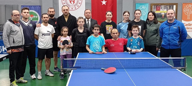 Enes Zengin kritik sınav öncesi tenisçilere moral oldu