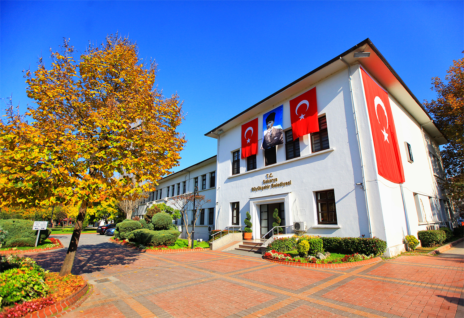 Sakarya Büyükşehir Belediyesi 8 Mart Dünya Kadınlar Günü Kutlu Olsun