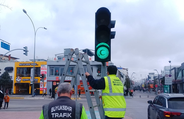 Sakarya Büyükşehir Belediyesi, sosyal sorumluluk projeleri ve farkındalık çalışmalarına katkı sağlamaya devam ediyor.