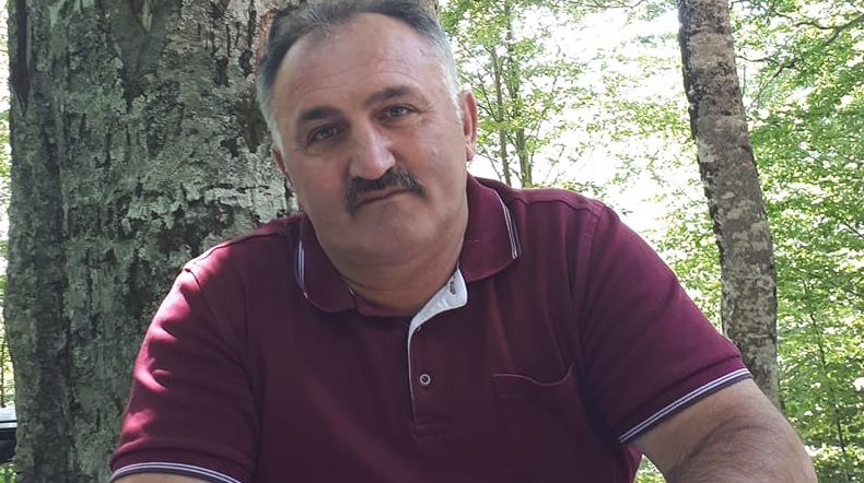 Tüm arkadaşlardan haklarını helal etmelerini rica ediyorum