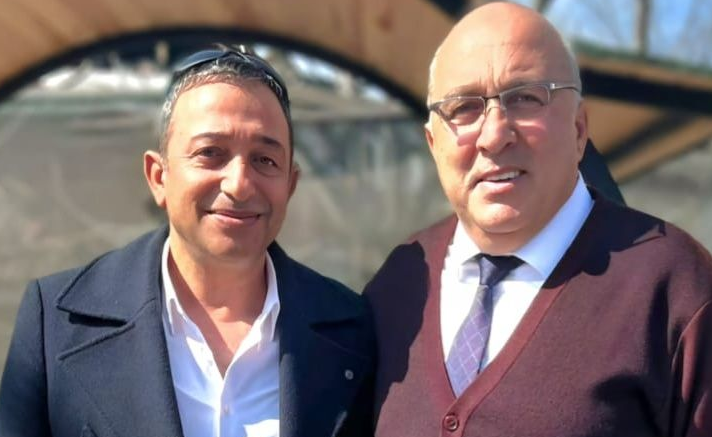 Türkiye Sebzeciler, Meyveciler ve Seyyar Pazarcılar Federasyonu Genel Başkanı Ali Karaca, önemli temaslarda bulunmak üzere Sakarya’ya geldi