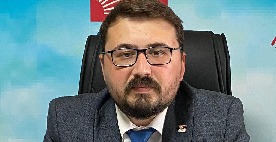 Başkan Özkan : ” Haklı boykotla uğraşacağına peşkeş projelerin hesabını ver “