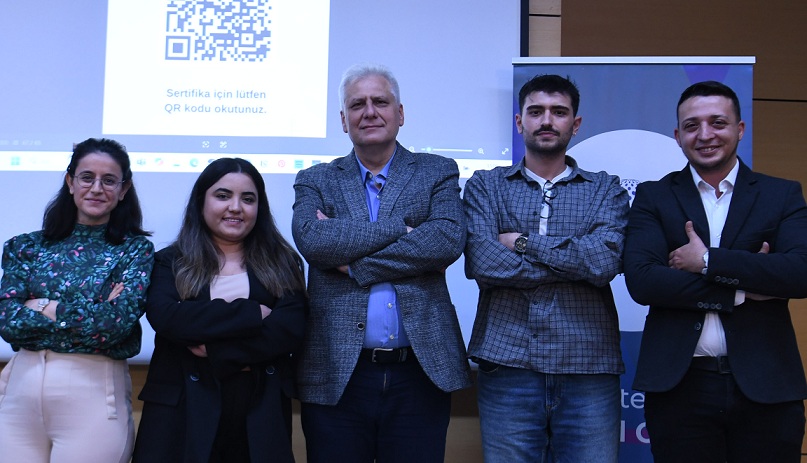 Sakarya Üniversitesinde “İkinci UTİC Mezunlar Paneli’’ gerçekleştirildi.