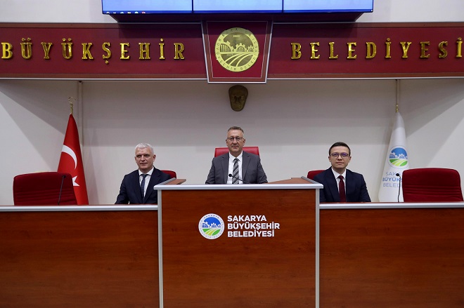 Büyükşehir Meclisi’nde ‘hizmette tarihi adımlar’ vurgusu