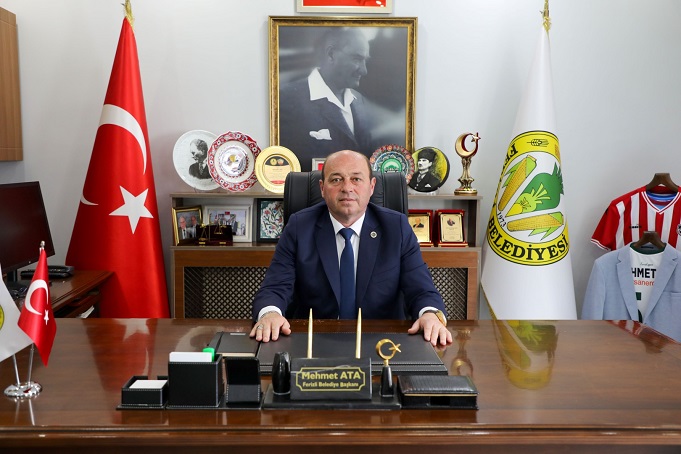 Ferizli Belediye Başkanı Mehmet Ata, 1 Mayıs Emek ve Dayanışma Gününü Kutladı