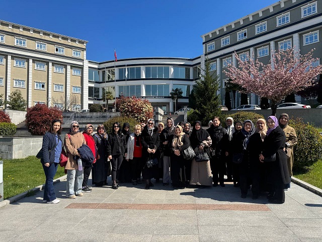 Büyükşehir’in özel çocukları aileleriyle birlikte panelde buluştu