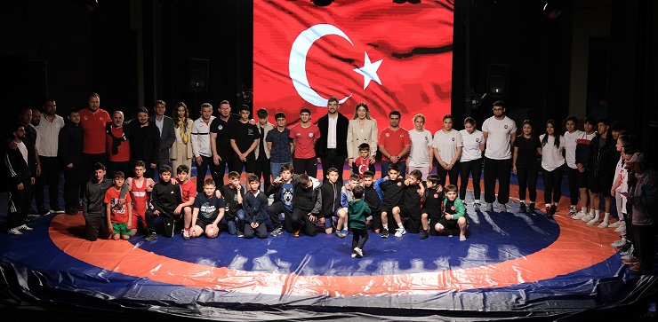 Şampiyon Yasemin Yiğit Adar Sapanca’da
