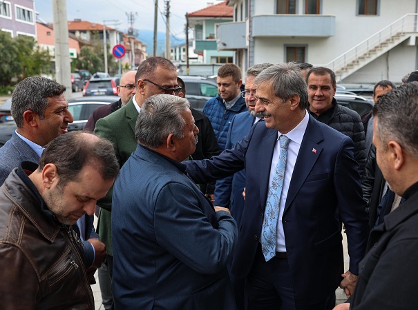 Başkan Alemdar“Geyve’de ilçemizin ve hemşehrilerimizin yanında olmaya devam edeceğiz”