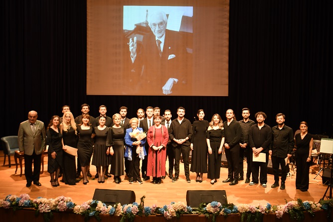 Sakarya Üniversitesinde Prof. Dr. Alâeddin Yavaşça’ya Saygı Konseri