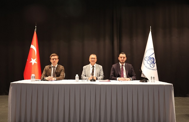 Adapazarı Meclisinde 2024 Bütçe Raporu Onaylandı