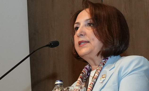 Prof. Dr. Duygu Gözen : “Her bir hemşire bir umut, bir iyileşme kaynağıdır”