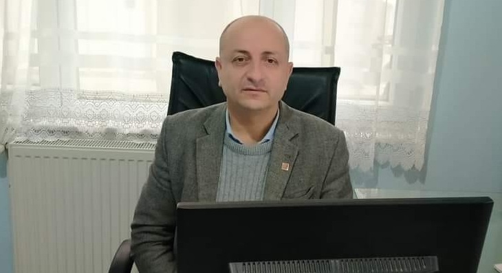 Tüm işçi ve emekçilerin 1 Mayıs Emek ve Dayanışma bayramı kutlu olsun.