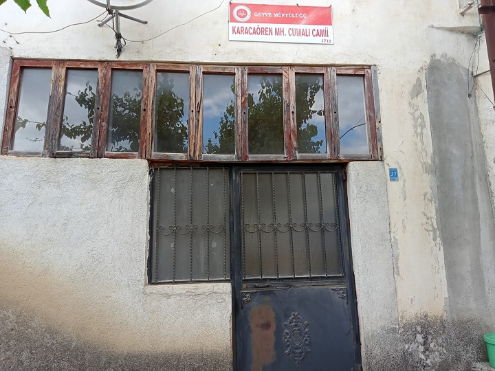 GEYVE İLÇESİNDE İBADETE AÇIK BİR  CAMİNİN SON HALİ